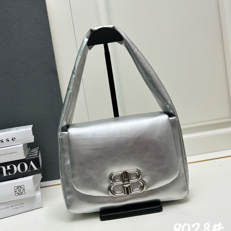 Ba*len*cia*ga top handle bags